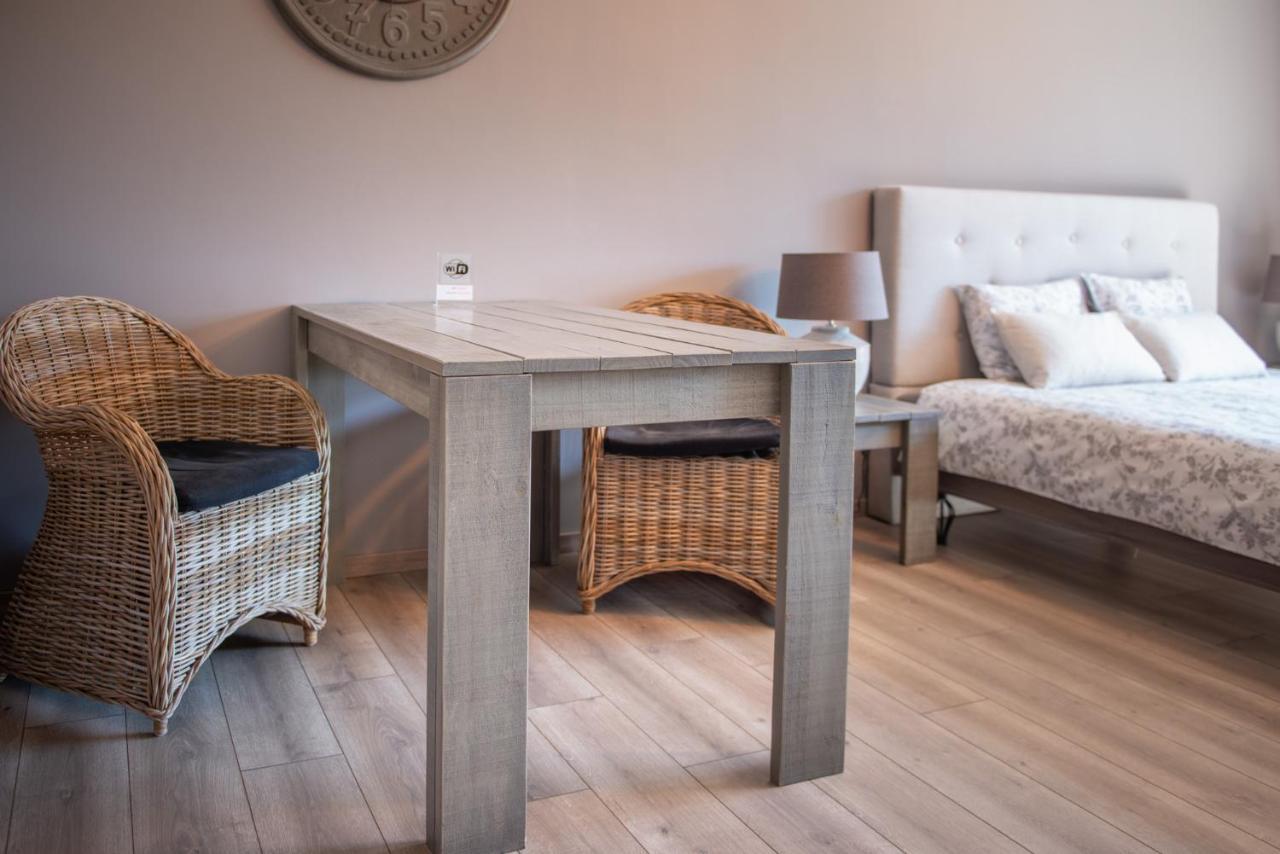 B&B Fragaria Hoogstraten Εξωτερικό φωτογραφία